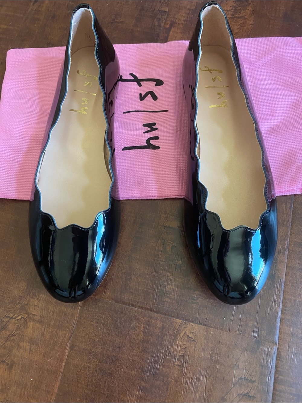 French Sole Black Patent Leather Scalloped Ballet Flats size 8